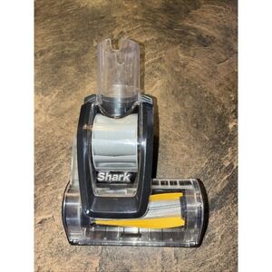 Shark Vacuum Self-Cleaning Pet Power Brush Looks Unused